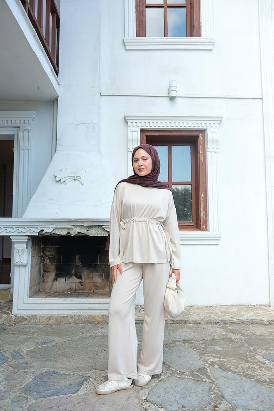 Bel Bağlama Detay İkili Takım Taş