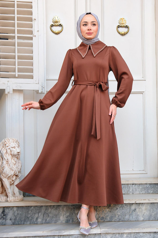 Bel Bağlamalı Kiloş Elbise Kahverengi