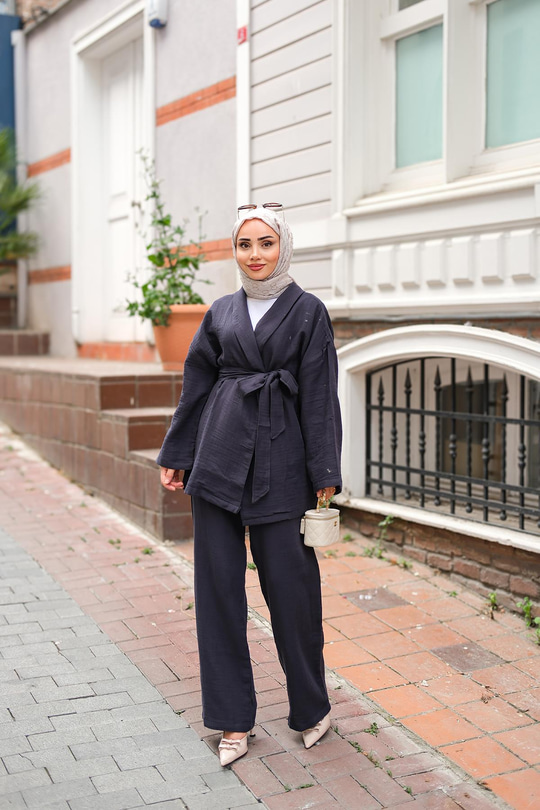 Bel Bağlamalı Müslin Takım Lacivert