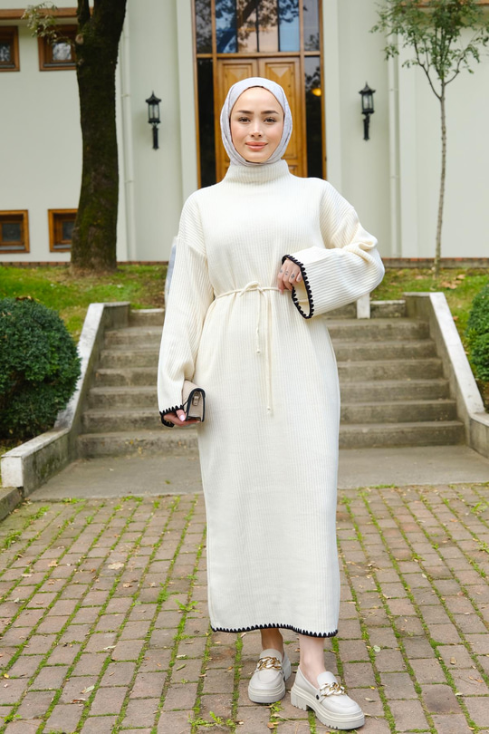 Bel Bağlamalı Triko Elbise Bej