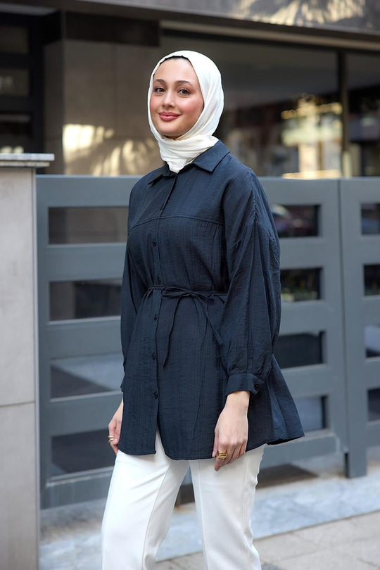 Belden Bağlamalı Gömlek Siyah