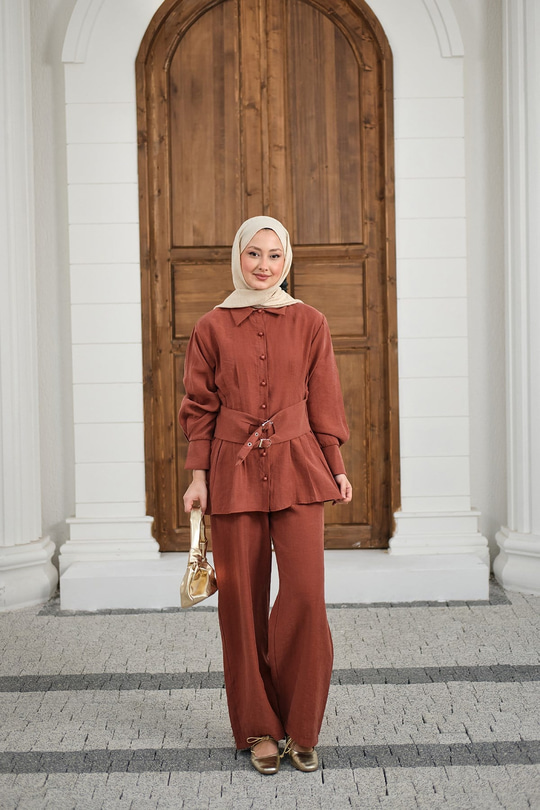 Beli Pile Detay İki Kemerli Gömlek Yaka Takım Kiremit