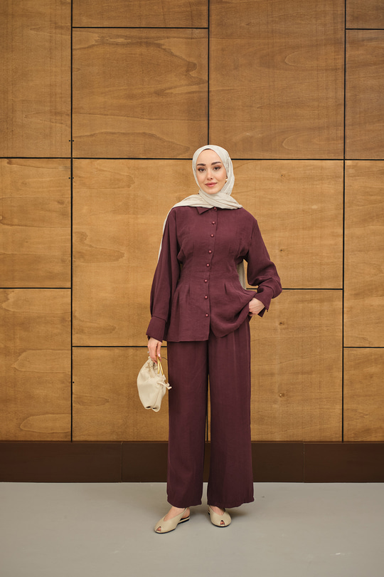 Beli Pile Detay İki Kemerli Gömlek Yaka Takım Bordo