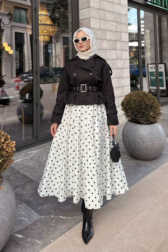 Puantiyeli Astarlı Etek Beyaz