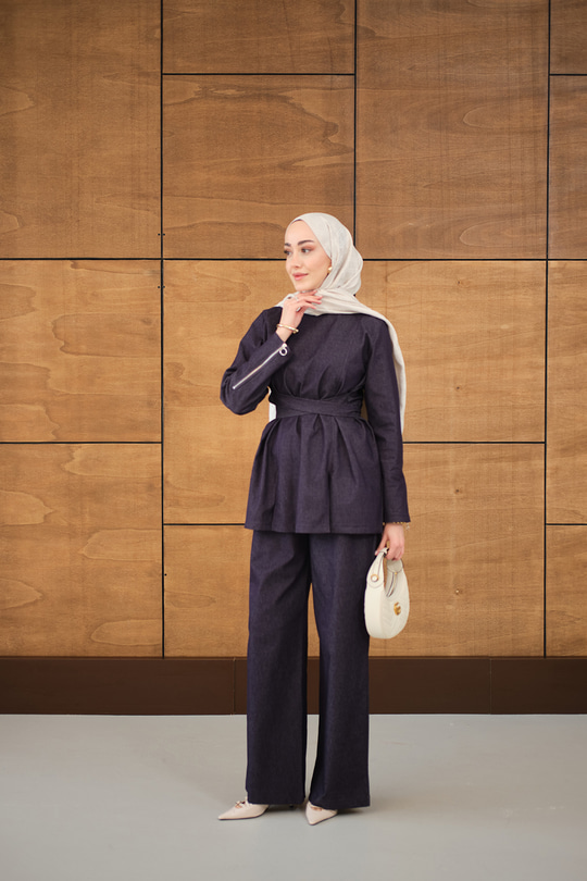 Bileği Fermuarlı Ön Yırtmaçlı Bel Bağlamalı Takım Mor