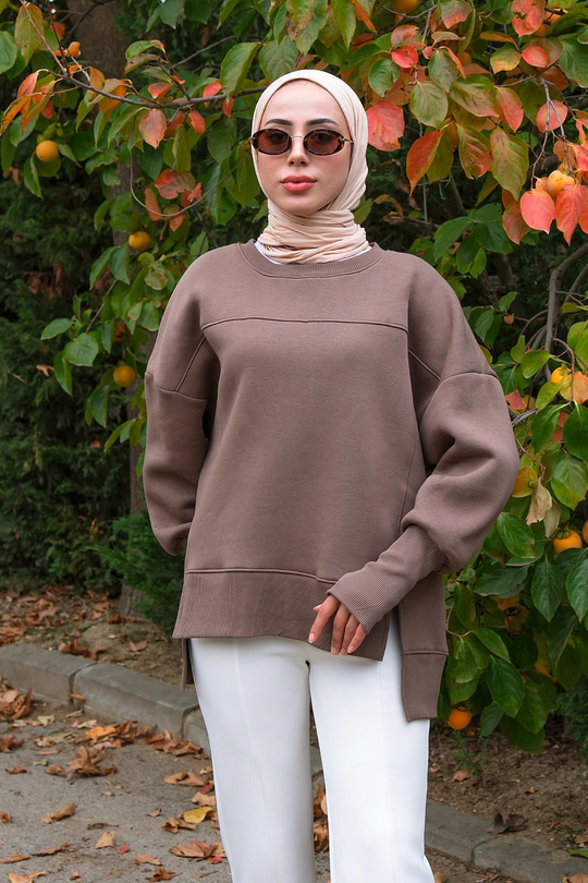 Bisiklet Yaka Sweat Soğuk Kahve