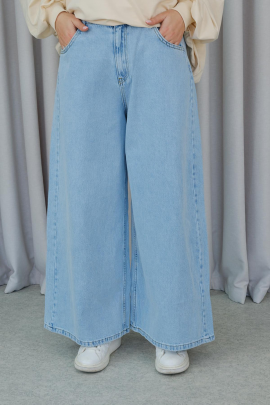 Bol Paça Kot Pantolon Buz Mavi