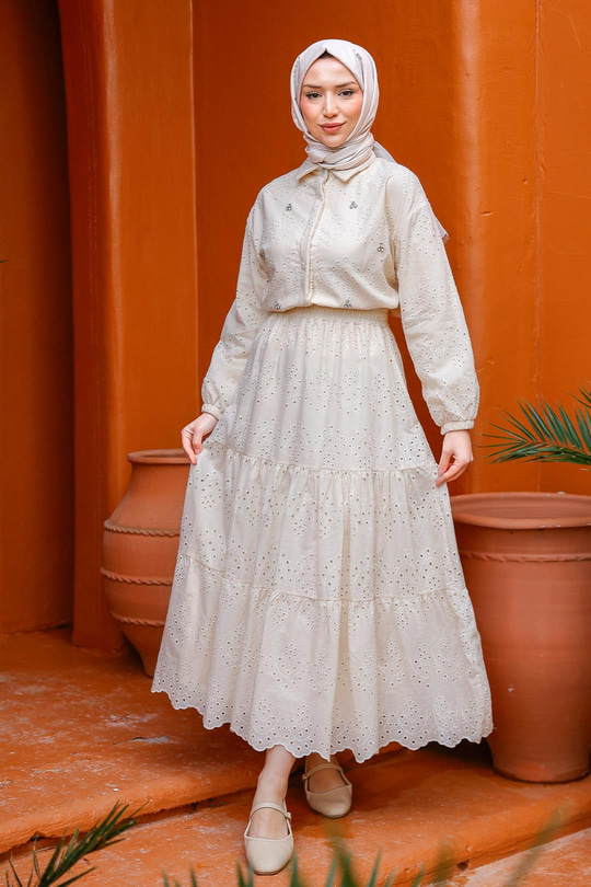 Brode Detaylı Taş İşlemeli İkili Takım  Krem