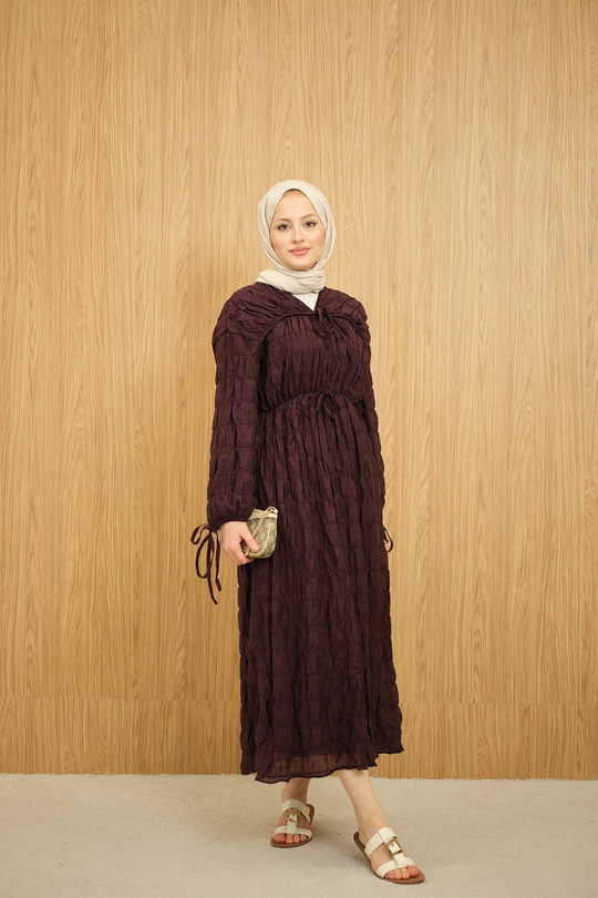 Büzgü Detay Bağcıklı Elbise Bordo