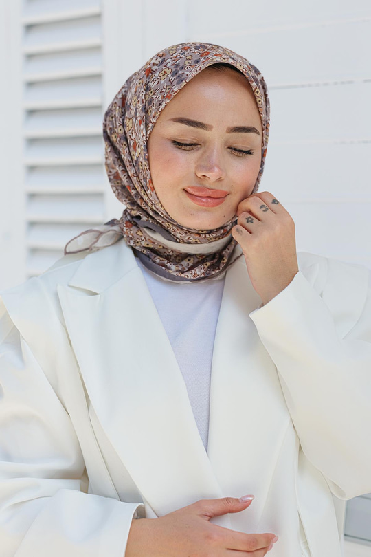 Çicek Desen Soft Eşarp Vizon