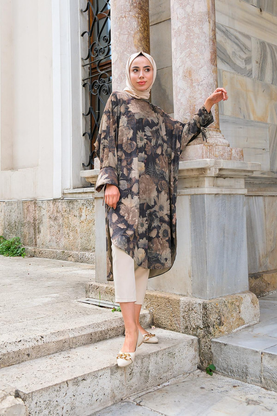 Çiçek Desenli Yarasa Kol Tunik Haki Yeşil