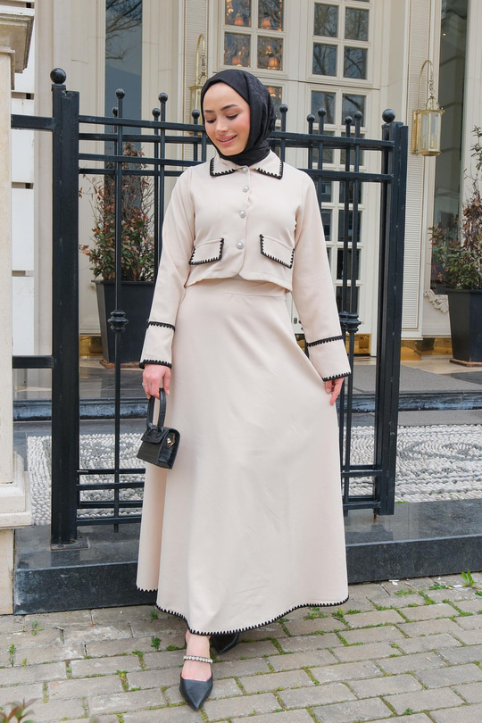 Çift Cep Detay Nakışlı İkili Takım Krem