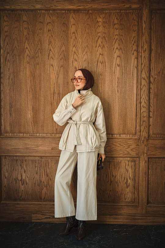 Çıtçıtlı Gabardin Takım Taş