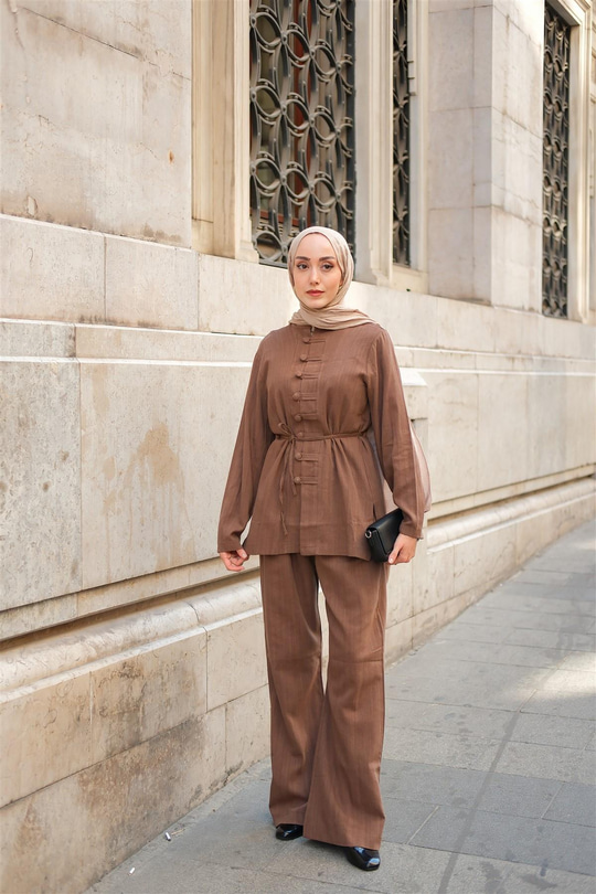 Clandestina Düğme Detaylı Takım  Kahverengi