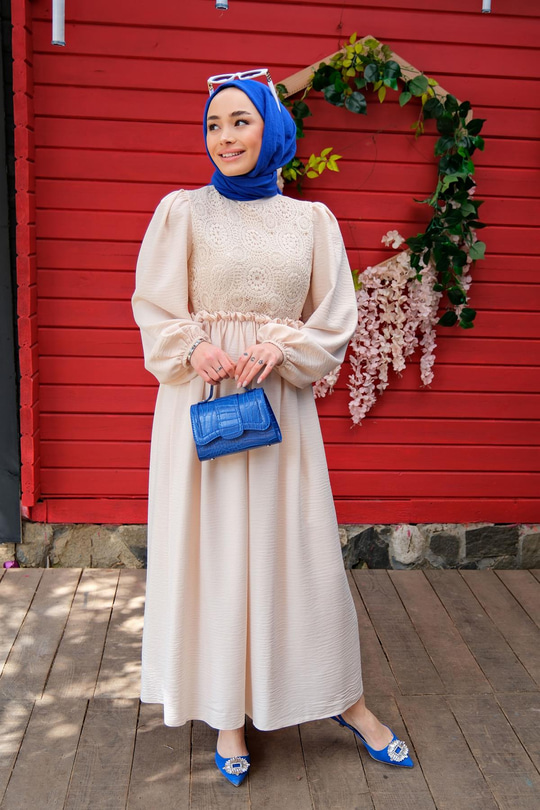 DANTEL DETAY BELI LASTIKLI KREM