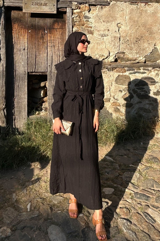 Dantelli Bebe Yaka Elbise Siyah