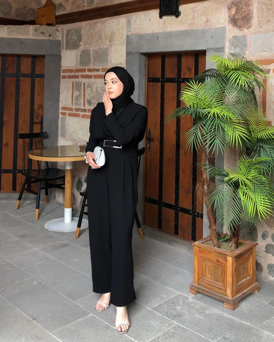 DRAPE DETAYLI BEL KEMERLI TULUM SIYAH