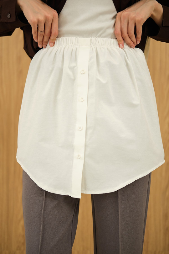 Düğme Detaylı Belden Lastikli İçlik Beyaz