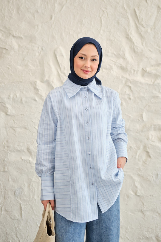 Düz Ve Yan Çizgi Detay Gömlek Açık Mavi