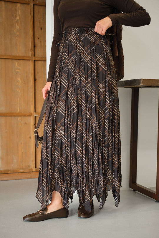 Ekose Desen Dikiş İzli Yandan Bağcık Detaylı Şifon Etek Kahverengi