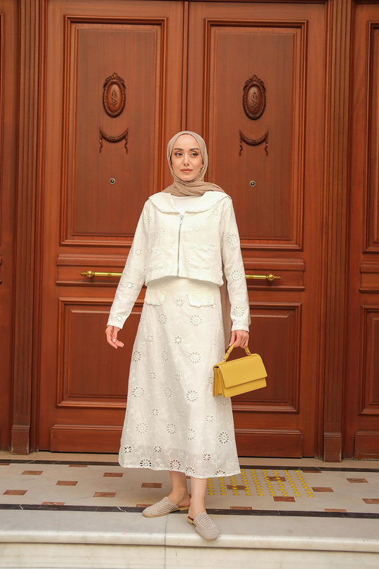 Fermuar Detay Etekli Takım Beyaz