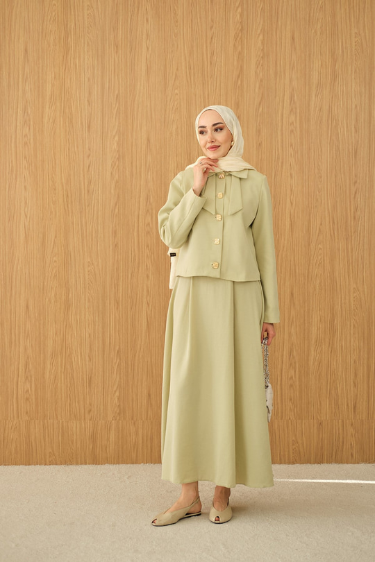 Fiyonk Görünümlü Çift Yaka Takım Su Yeşil