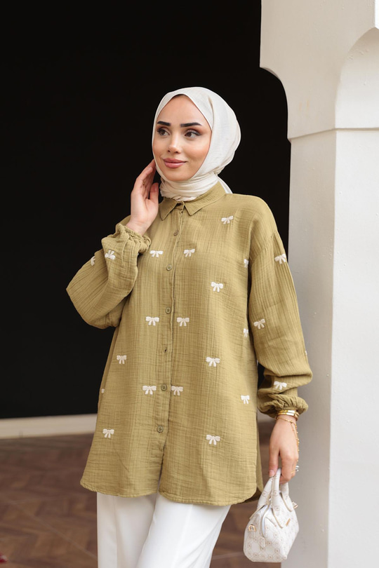 Fiyonk Nakış Detaylı Gömlek Yağ Yeşil