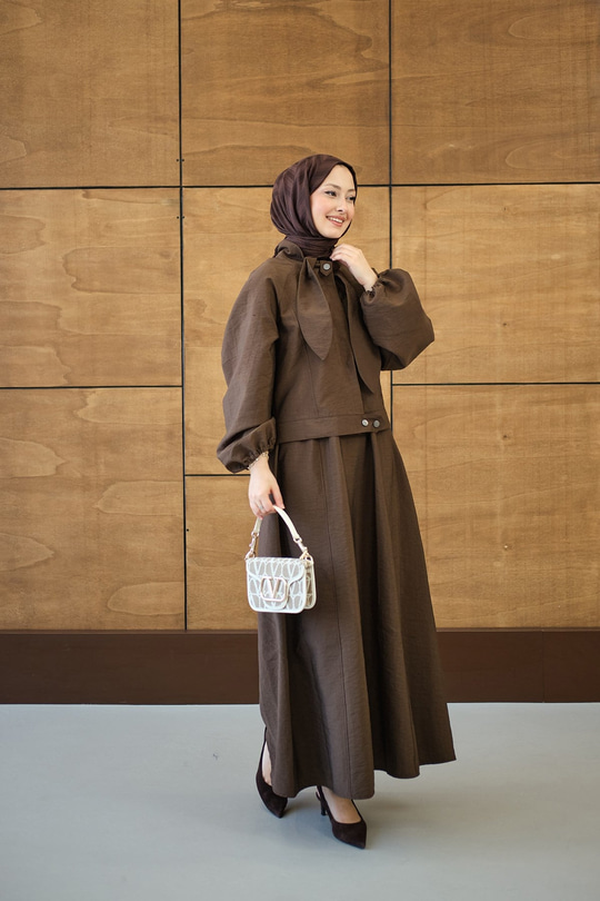 Fular Yaka Cupra Etekli Takım Kahverengi