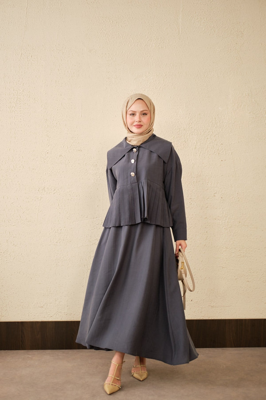 Gemici Yaka Fırfır Detay Takım Antrasit