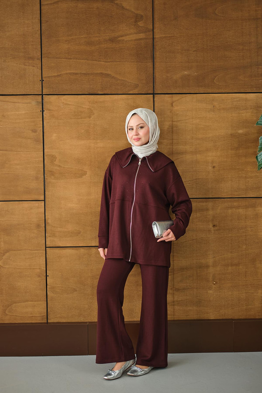 Gemici Yaka Taşlı Takım Bordo