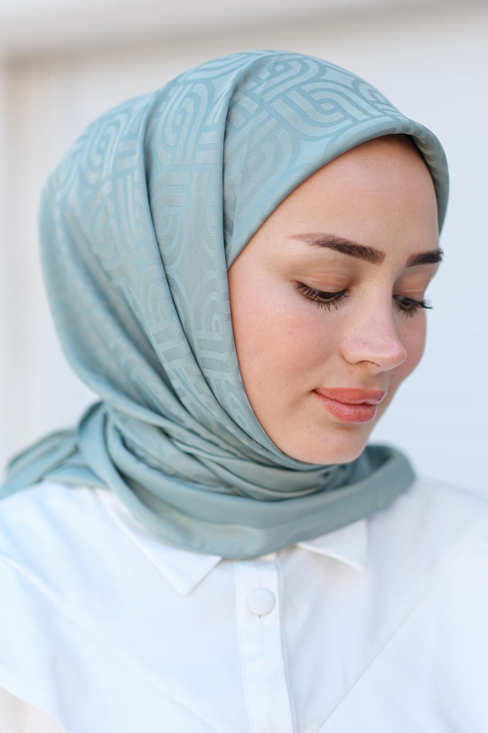 Geometrik Jakar Eşarp Su Yeşil