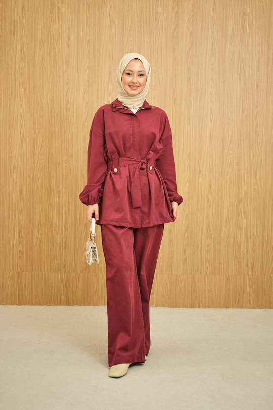 Gizli Fermuarlı Kemerli Pantolonlu Takım Bordo