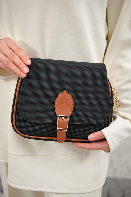 Gold Detay Çift Bölmeli Çanta Siyah