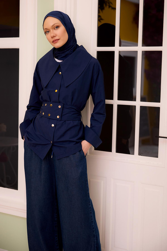 Gold Düğme Ve Kemer Detaylı Gömlek Lacivert