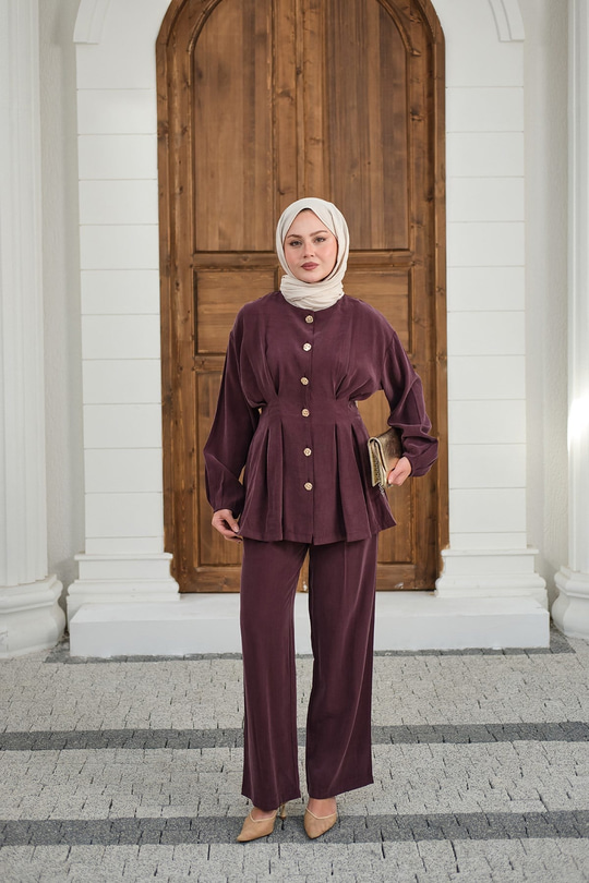 Gold Düğmeli Pileli Pantolonlu Takım Mürdüm