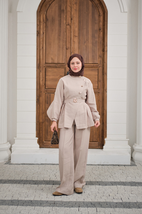 Gold Kemerli Düğme Detay Takım Krem