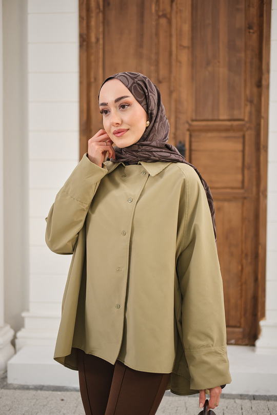 Gömlek Yaka Düğmeli İnce Kısa Trenç Vizon