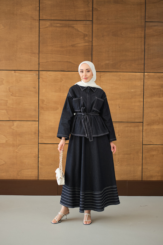 Gömlek Yaka Gizli Düğmeli Nakışlı Çift Cep Etekli Takım Lacivert