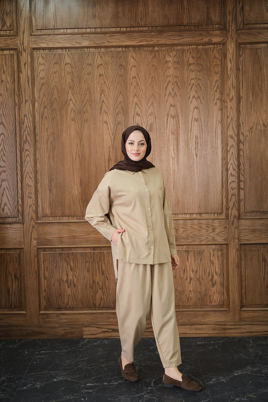 Gömlekli Takım Bej