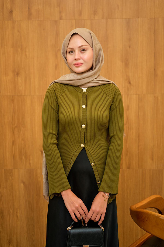 Kabartma Çizgi Detaylı Hırka Yağ Yeşil