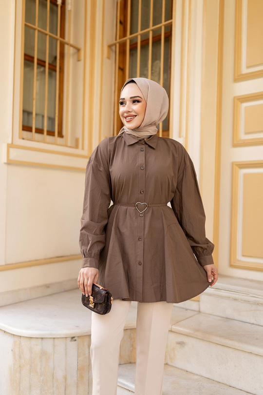 Kalp Aksesuarlı Gömlek Kahverengi