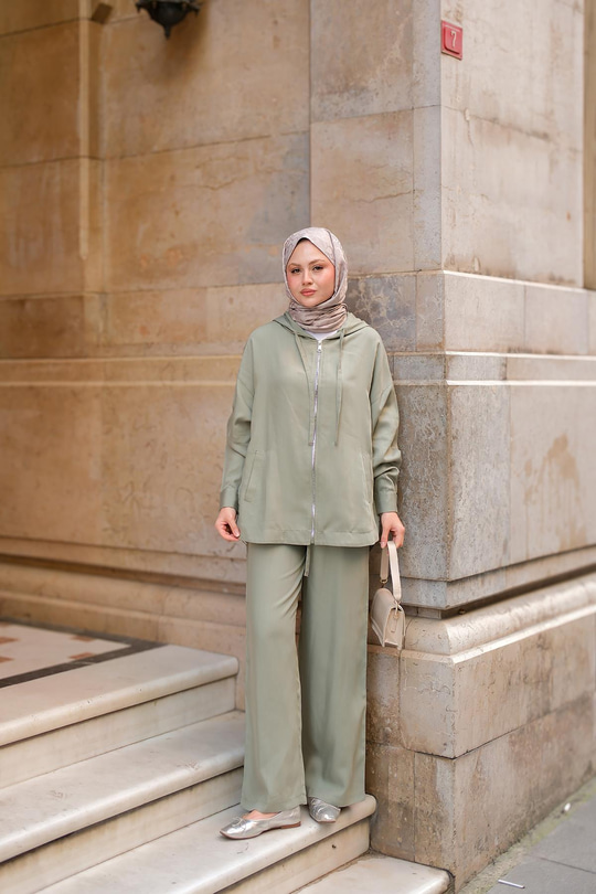Kapüşonlu Modal Takım Yeşil
