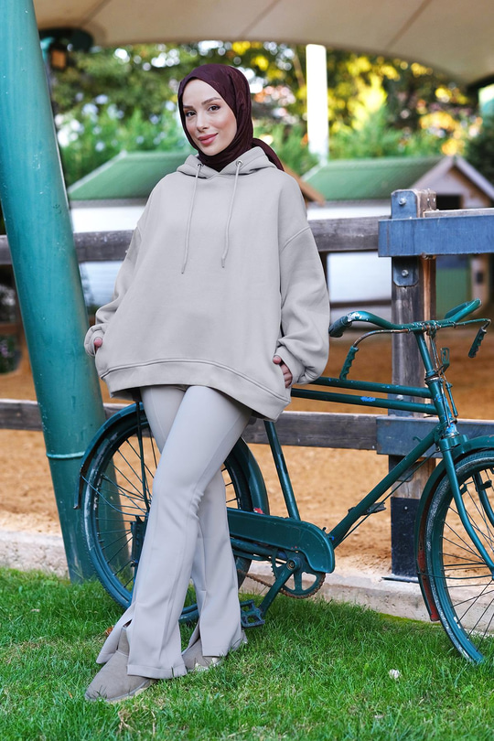 Kapüşonlu Oversize Sweat Krem