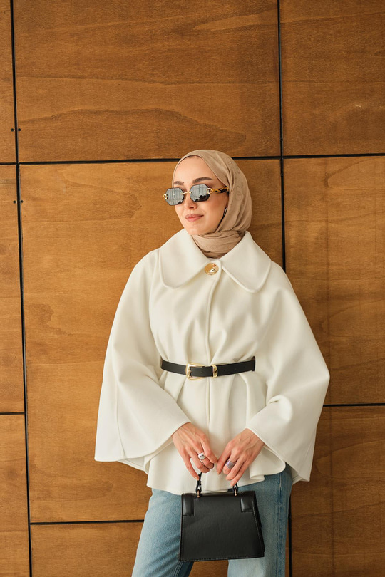 Kemerli Peluş Hırka Beyaz