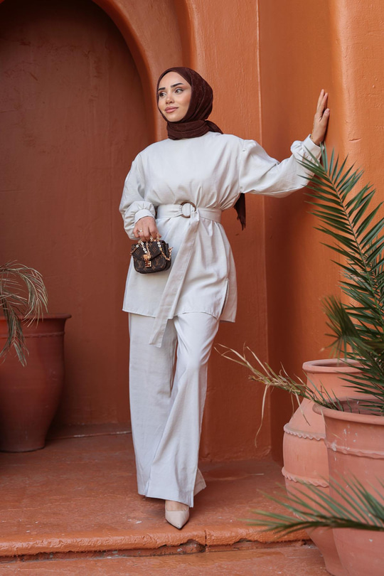 Kemerli Tokalı Takım Ekru