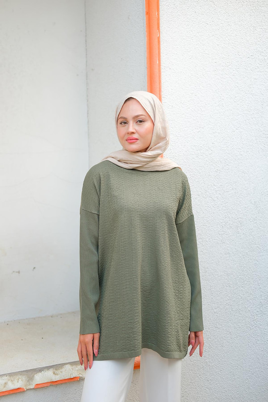 Kendinden Desenli Tunik Haki Yeşil