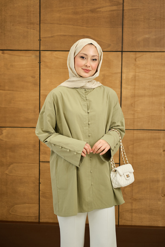 Kol Manşetli Düğme Detaylı Gömlek Yeşil