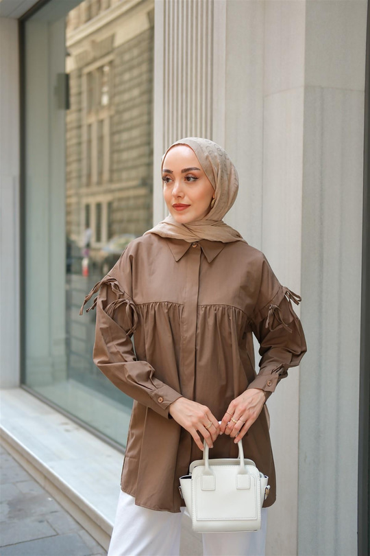 Kolu Bağcık Fiyonklu Gömlek Kahverengi