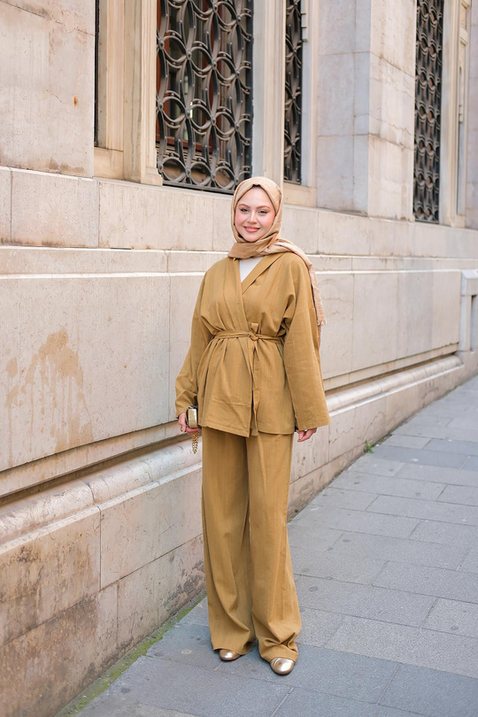 Kruvaze Yaka Keten Takım Yağ Yeşil