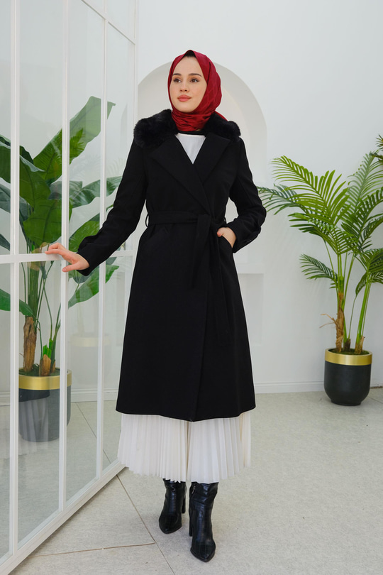 Kürk Yaka Kaban Siyah